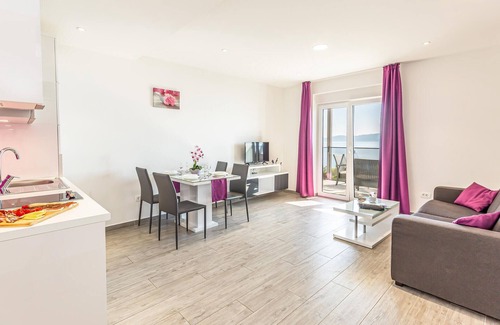 Medici Apartment | 1 bedroom nice apartment in Medici