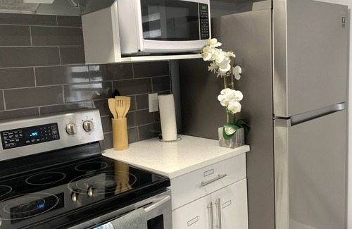 Mission House | 1 Bedroom Suite
