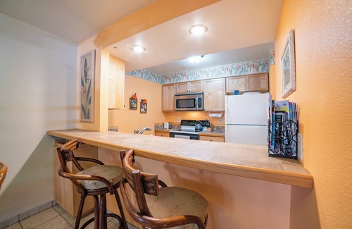 Kihei Condo | 1-Bedroom Tropical Getaway, Kihei Bay Vista