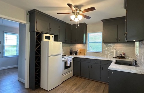 Mars Hill House | 1-bedroom vacation home just 20 minutes from Asheville