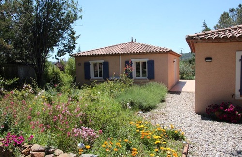 Cebazan House | 1 bedroom villas fully air conditioned with shared, heated and covered swimming pool