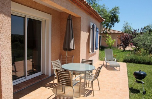 Cebazan House | 1 bedroom villas fully air conditioned with shared, heated and covered swimming pool