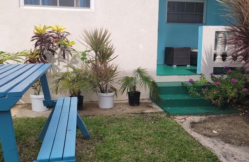 Merlin Bay Apartment | 1 bedroom West Coast Apartment