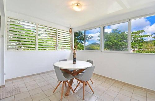 Concordia Apartment | 1 Bedroom with pool - Close to DownTown Marigot