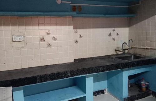 Begumpet Apartment | 1 BHK House with AC fully operational kitchen with wifi