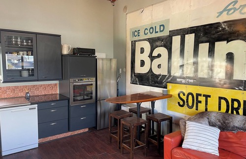 Sumner Apartment | 1 block from the beach! Funky studio apartment with deck, in Beautiful Sumner.