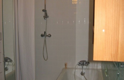 Gard Rhodanien Bed & Breakfast | 1 homestay in a private house with garden
