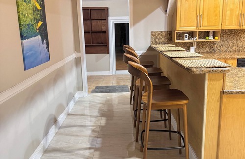 Bahamia West House | 1 King Bed, 2 Queen Beds, 2 Bunk Beds located 1.5 miles from the beach.
