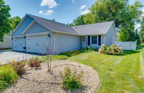 Lake Mills Apartment | 1 Mi to Beach Dog-Friendly Condo in Lake Mills!