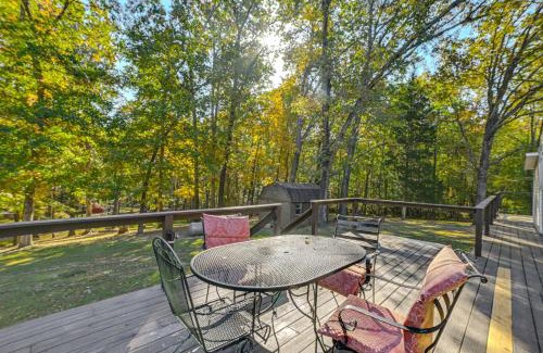 Springville House | 1 Mi to Buchanan Resort Home with Deck and Yard!