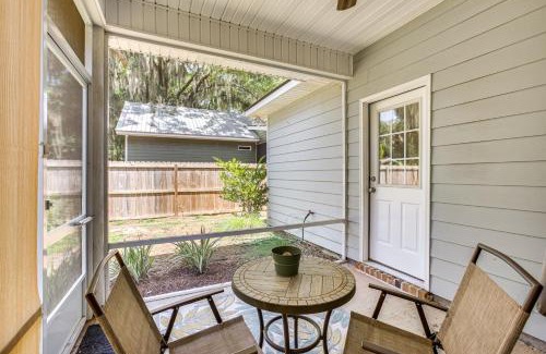 Darien House | 1 Mi to Riverfront Darien Family Home