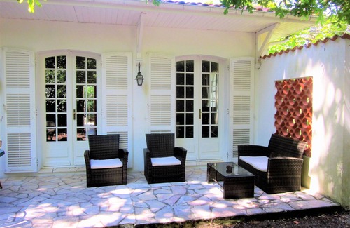 Ronce-les-Bains Villa | 1 minute away, delights of the sea!