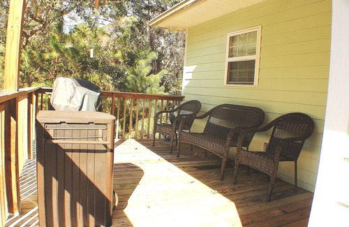 Steinhatchee House | #1 rental in Steinhatchee, affordable, convenient, comforts of home.