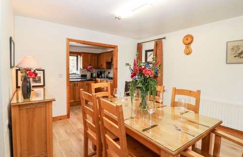 Durrus Cottage | 1 THE COURTYARD, pet friendly, with open fire in Durrus, County Cork