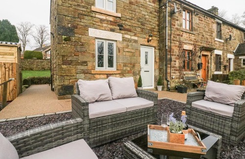 Longnor House | 1 Town Head