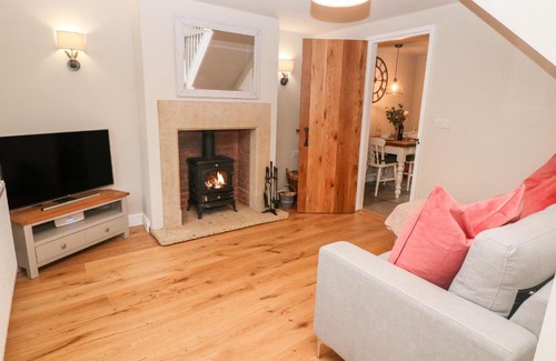 Longnor House | 1 Town Head