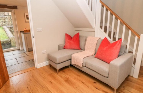 Longnor House | 1 Town Head
