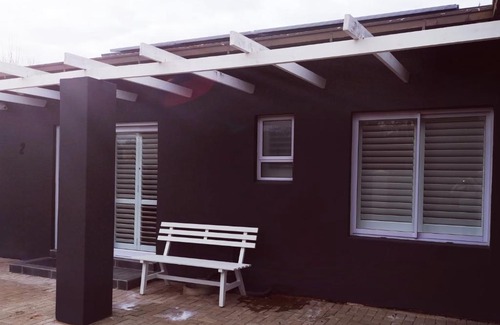 Bloemfontein House | 10 Jock Meiring Guesthouse Unit 2