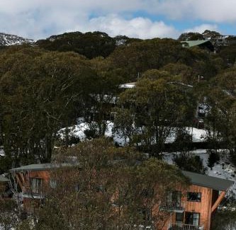 Falls Creek Apartment | 10 Maisonettes