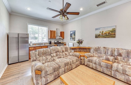 Alessandro Heights Apartment | 10 Mi to Dtwn: Riverside Triplex w/Pool