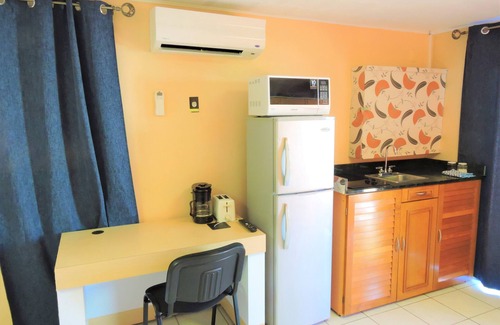 Santa Cruz Apartment | 10 min driving Down town,beaches, Arikok Park