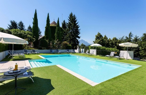 Chambery Apartment | 10 mins de Chambéry ! Chateau, Piscine, Fitness