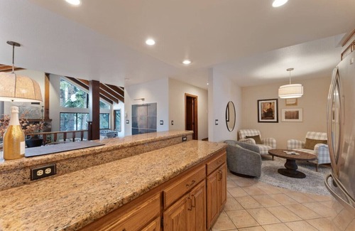 Kingswood Estates House | 10 mins to Beach! A/C, Hot Tub, Games & Views