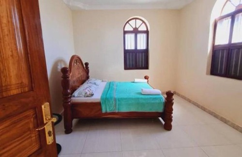 Stone Town Bed & Breakfast | 10 minutes walk from the harbor Home Stay Boutique Zanzibar bed and Breakfast 4