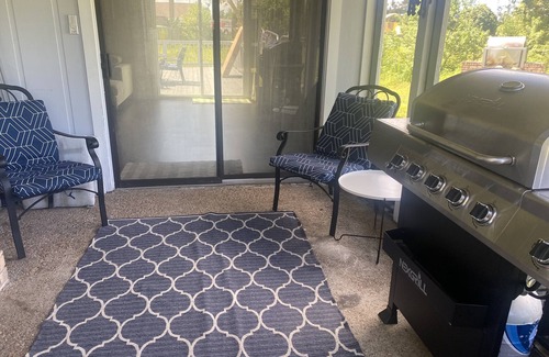 Lynn Haven House | 10% of a weeks stay pet friendly big backyard. Plenty of room for everyone!