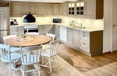 Snillfjord House | 10 person holiday home in Snillfjord-By Traum