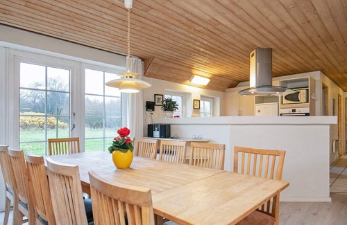 Øby House | 10 person holiday home in Ulfborg-By Traum