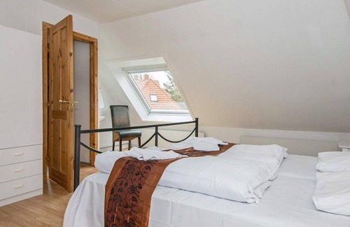 Rudbøl House | 10 person holiday home in Højer