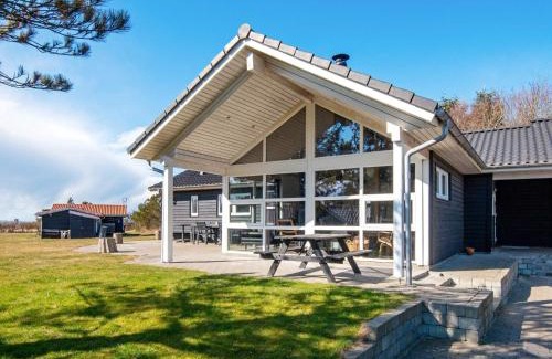 Trend House | 10 person holiday home in Løgstør-By Traum