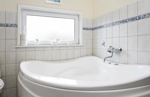 Grønhøj House | 10 person holiday home in Løkken-By Traum