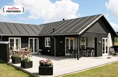 Nysted House | 10 person holiday home in Nysted-By Traum