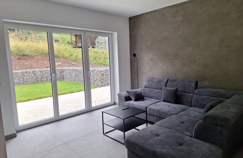 Nothweiler House | 100 m² House ∙ 2 bedrooms ∙ 5 guests