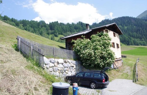 Praz House | 100 m² House ∙ 3 bedrooms ∙ 6 guests