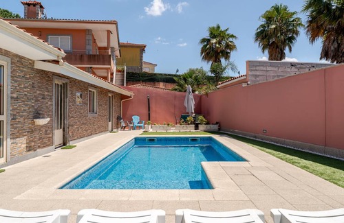 Felgueiras Villa | 100 m² Villa ∙ 4 bedrooms ∙ 9 guests