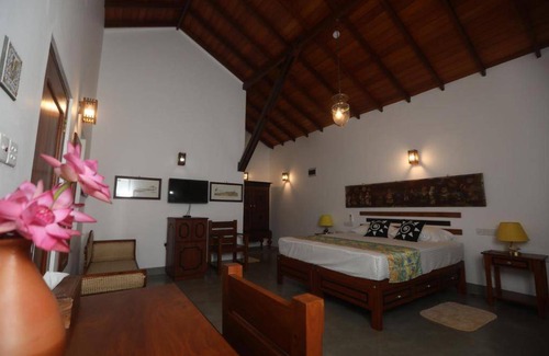 Ambalangoda Villa | 100 m² Villa ∙ 6 bedrooms ∙ 12 guests