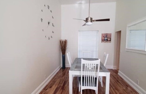 Mitchell House | 100% Recently Remodeled Townhome