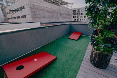 Civic Center House | 1000 m² House ∙ 3 bedrooms ∙ 10 guests