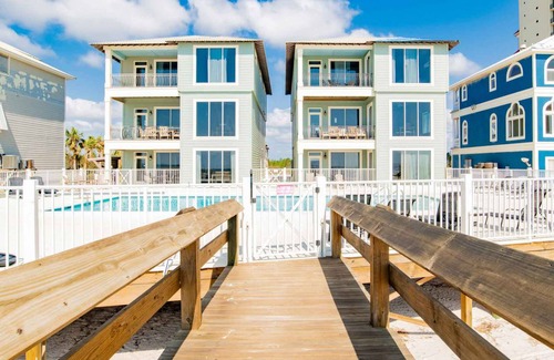 Orange Beach House | 1003 m² House ∙ 14 bedrooms ∙ 56 guests
