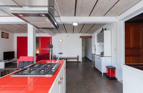 Petite-Ile Villa | 100m² charming guest apartment with private pool