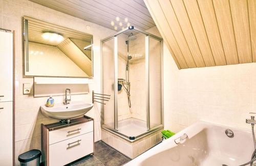 Schwalenberg Apartment | 101 m² Apartment ∙ 1 bedroom ∙ 4 guests