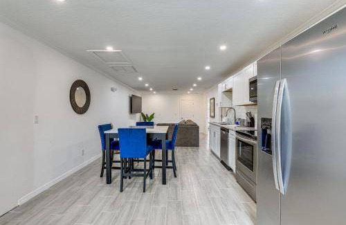 Stuart House | 102 m² House ∙ 2 bedrooms ∙ 4 guests