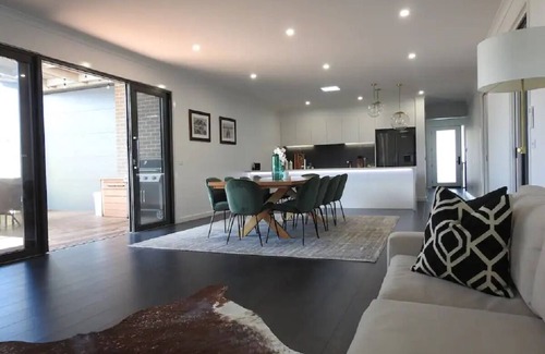 Bundalong House | 104 Pasley Street, Bundalong