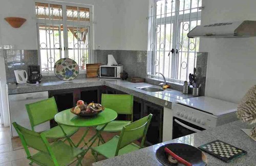 Tombeau Bay Apartment | 105 m² Apartment ∙ 3 bedrooms ∙ 7 guests
