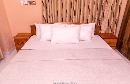 Accra Apartment | 105 m² Apartment ∙ 1 bedroom ∙ 2 guests