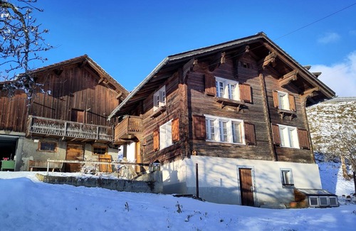 Degen House | 105 m² House ∙ 2 bedrooms ∙ 4 guests
