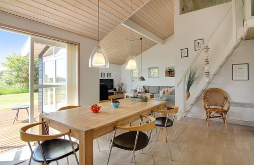 Strandby House | 105 m² House ∙ 3 bedrooms ∙ 8 guests